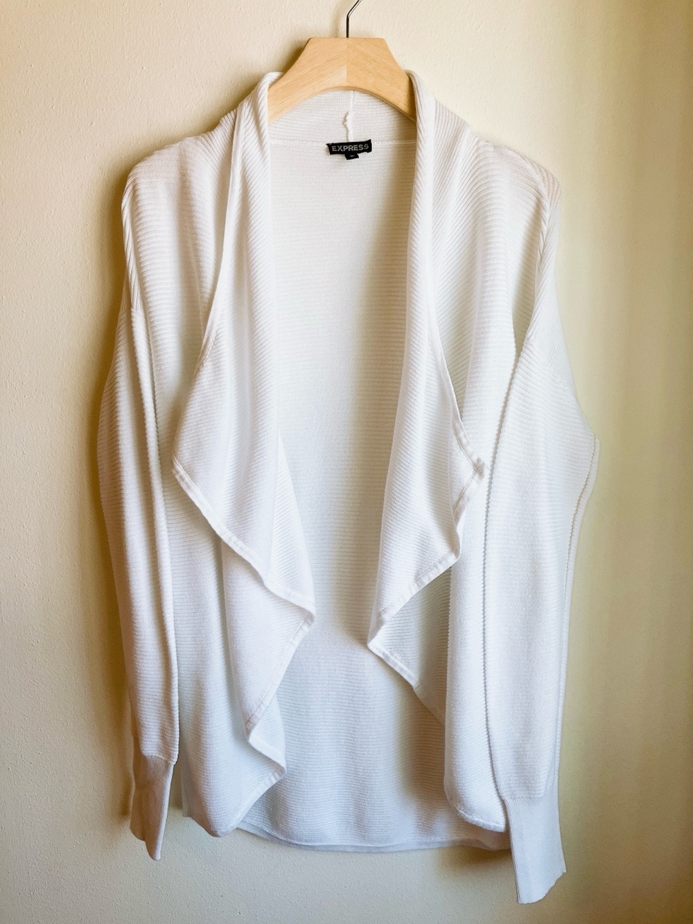 Express White Longsleeve Ribbed Cardigan Sweater Medium - Picture 3 of 10